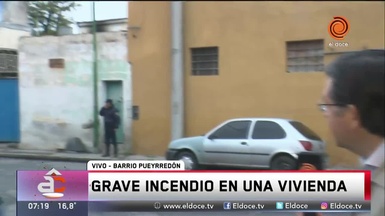 Se incendió una vivienda: dos niños y el padre fueron internados