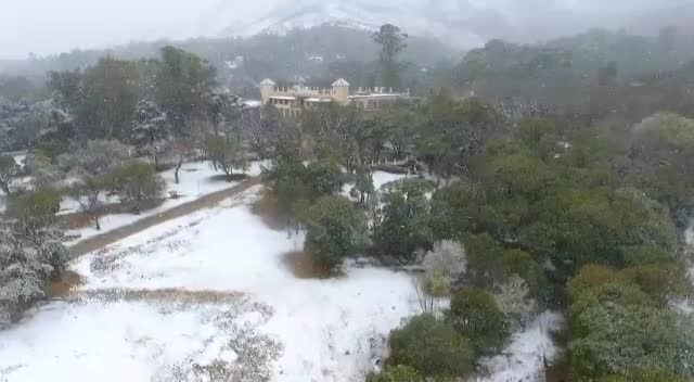 La nieve en La Falda, desde un drone