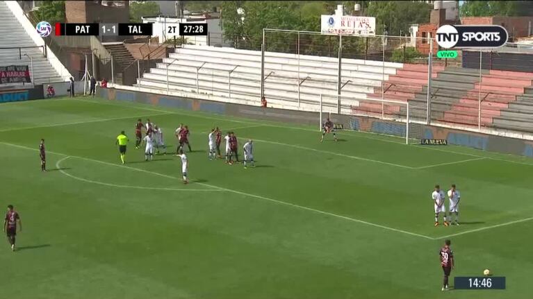 Patronato lo dio vuelta de pelota parada