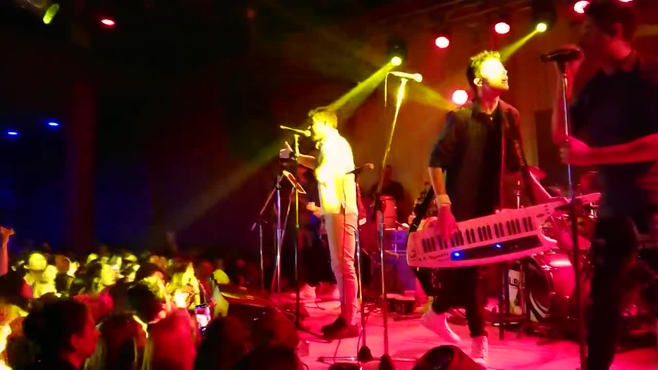 "Adiós amor", La Barra