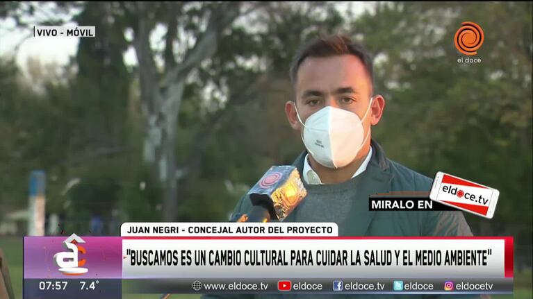 Juan Negri: "Entre el 30 y el 40% de los residuos de la calle son colillas"