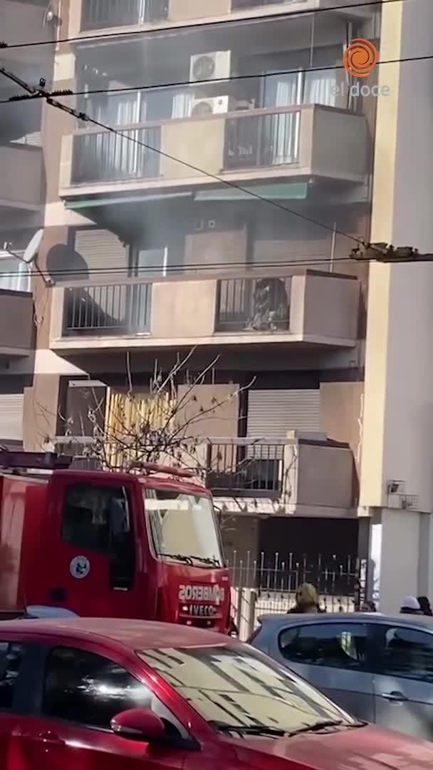 Incendio frente a la Plaza Colón