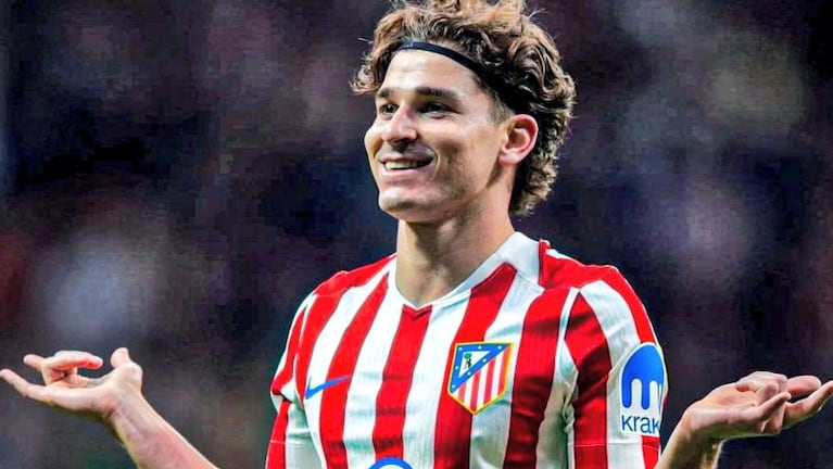 El susto de Julián Álvarez al picar su penal en la goleada del Atlético de Madrid