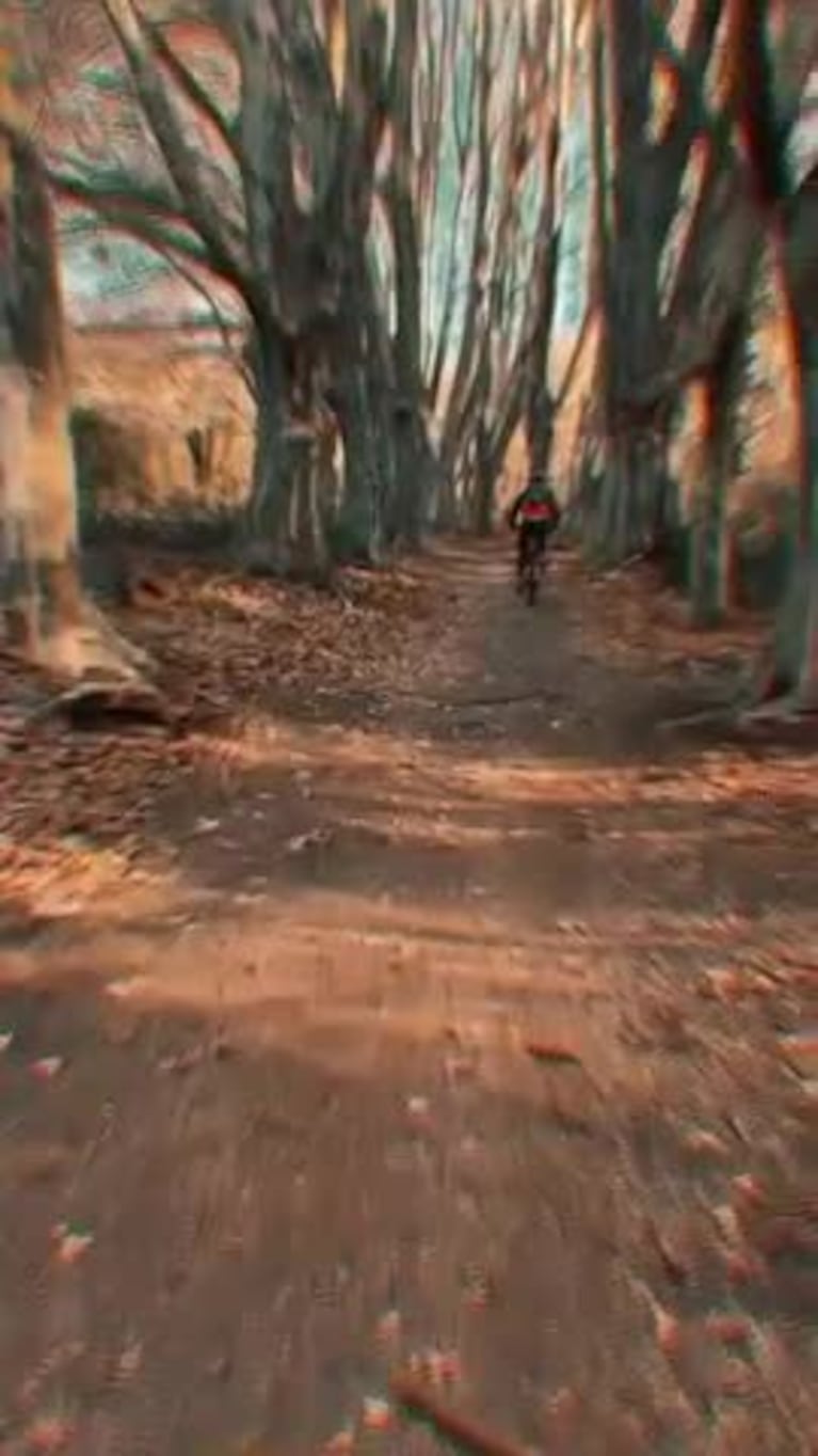 El Chino y Fede Herrera, pedaleando en la montaña