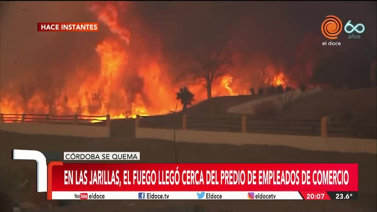 Fuego descontrolado en Las Jarillas: las llamas, cerca de las viviendas