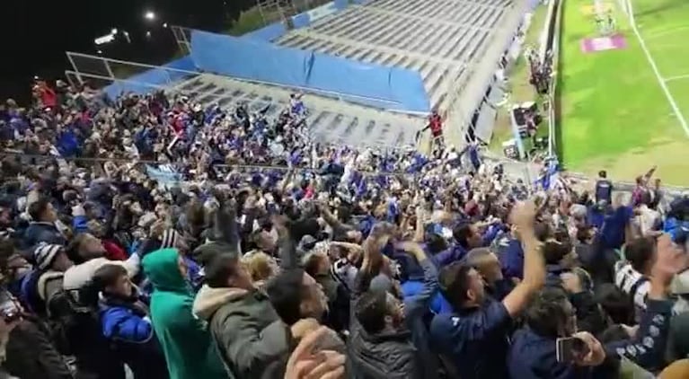 Los hinchas de Talleres que viajaron a Chile deliraron con el triunfo