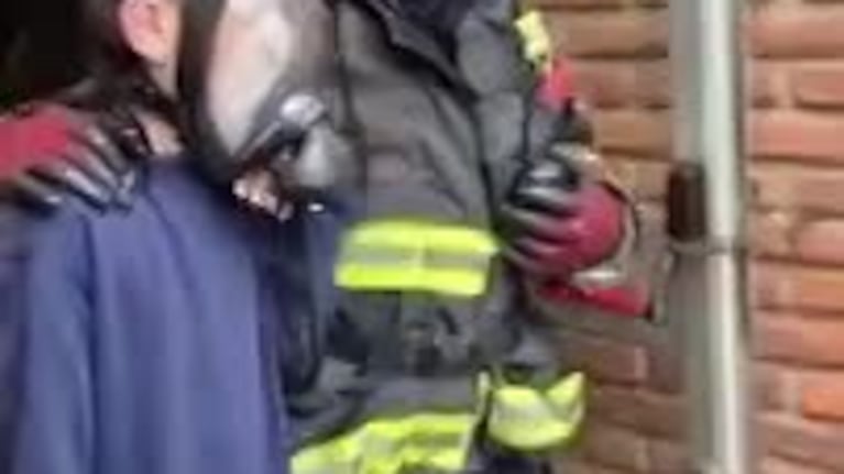 Incendio en un edificio de barrio Observatorio: un hombre fue hospitalizado y hubo evacuados