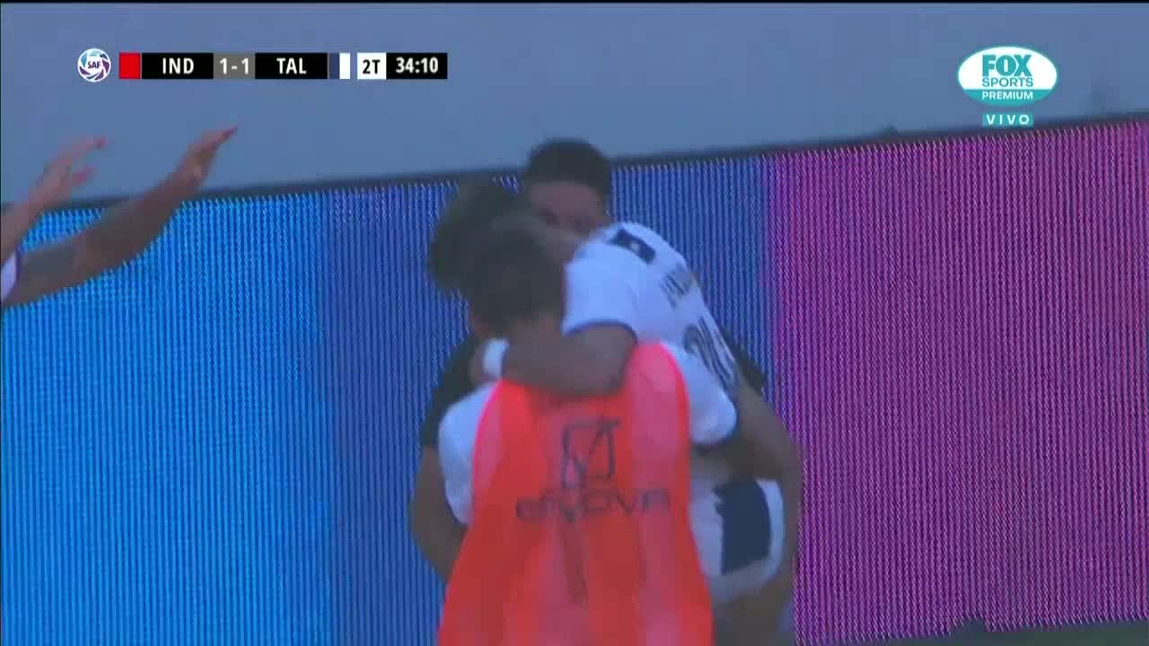 Palacios lo empató para Talleres ante Independiente