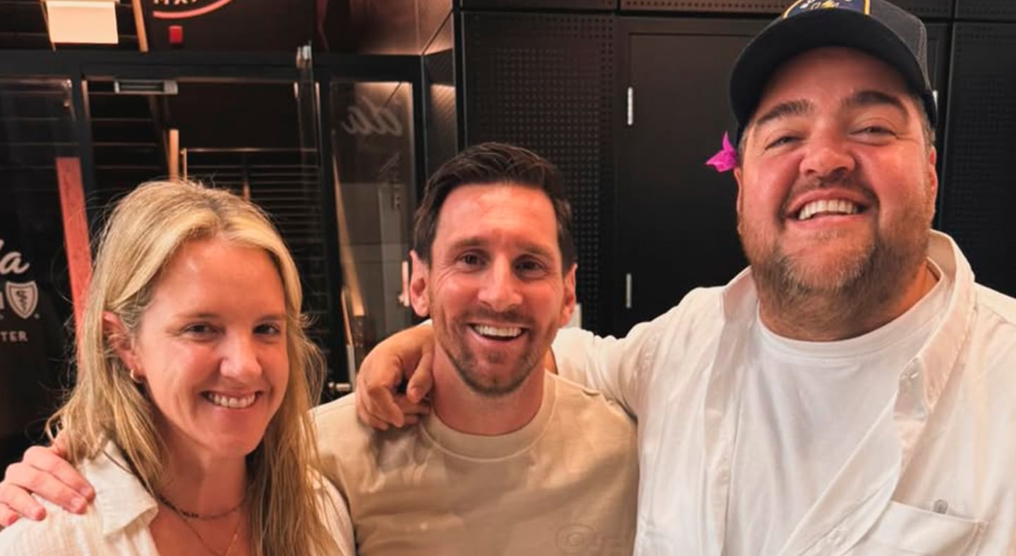 Darío Barassi conoció a Messi y De Paul en Miami : “Confieso que los olí un poco”