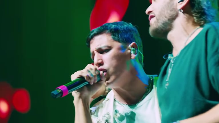 Q' Lokura y Axel estrenaron un nuevo tema grabado en Movistar Arena
