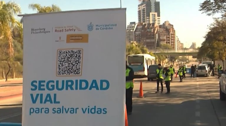Un mes de controles de velocidad en Córdoba: multas y autos controlados