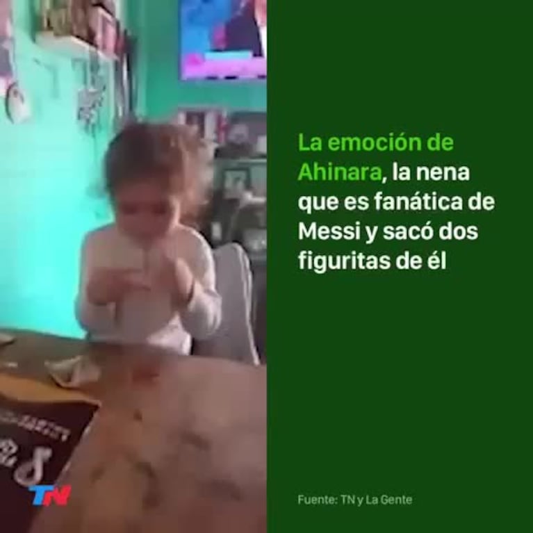 Así reaccionó la nena que tiene dos figuritas de Messi