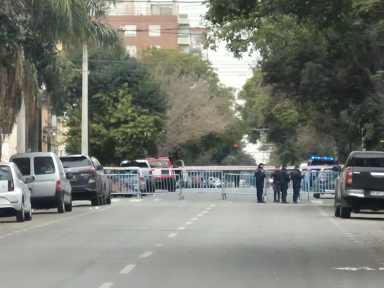 Vuelven a inspeccionar la casa de Barrelier a dos meses del femicidio de Agostina: las claves
