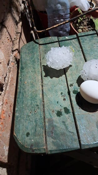 Impresionante granizada en las sierras chicas