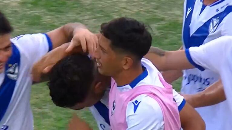 Vélez dio vuelta el marcador y pasó al frente ante Talleres
