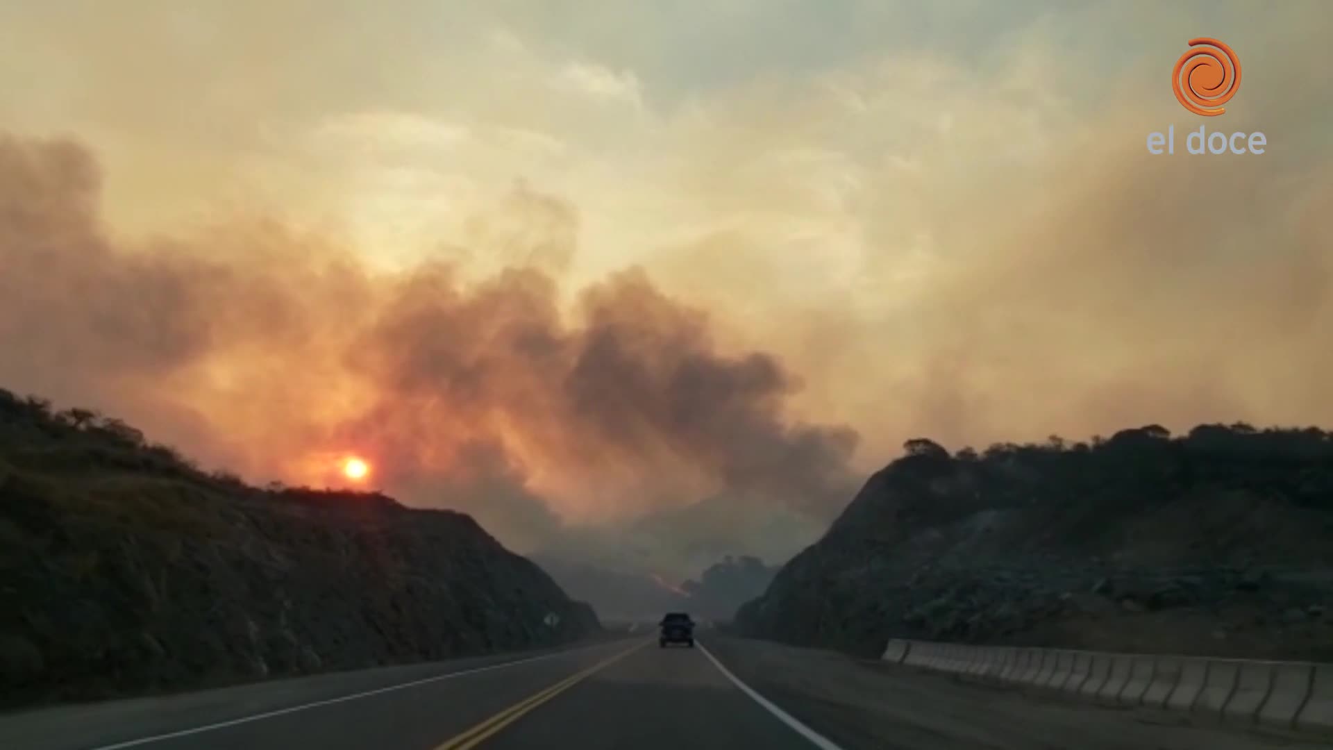 Incendios en Córdoba: el cielo se tiñó de naranja