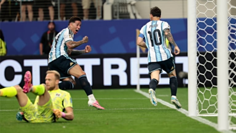 El doblete de Messi para el triunfazo de Argentina ante Austria: video