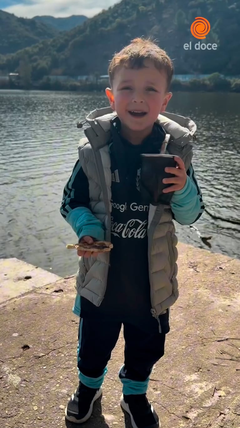 El mini hincha más viral en modo cordobés