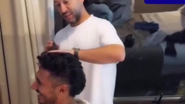 Diego Granadé le cortó el pelo a Pablo Tamagnini a puras carcajadas