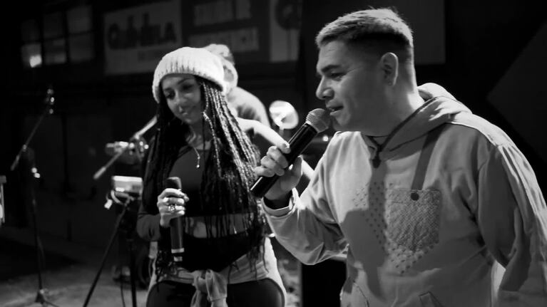 Dani Guardia y Banda Mix presentaron "La siguiente"