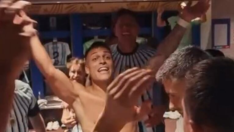 El festejo con el alma en el vestuario de la Scaloneta
