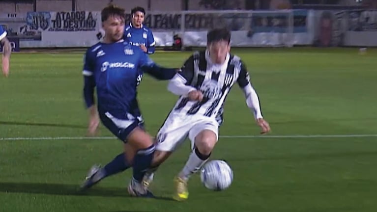 Penal discutido y gol de Gimnasia para el 1 a 0 ante Talleres en Mendoza