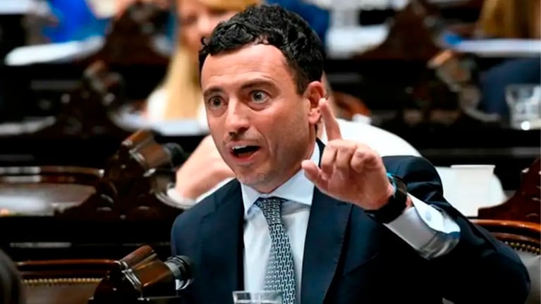 De Loredo sostuvo que la condena a Cristina Kirchner “advierte a toda la política argentina”