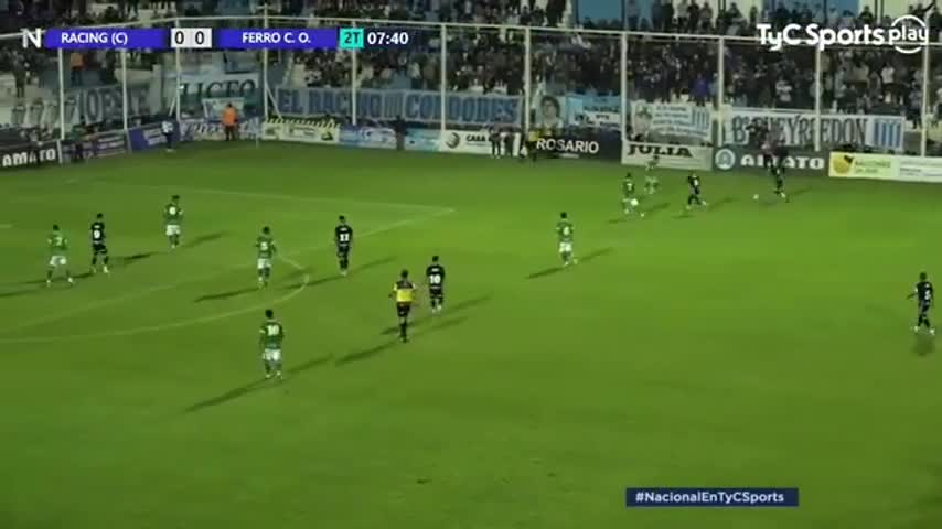 El golazo de chilena de Racing de Nueva Italia