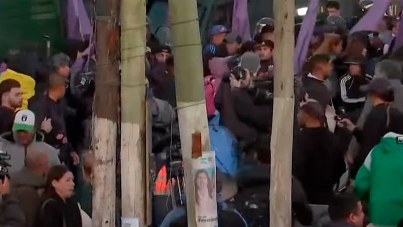 Incidentes previa del acto de Milei