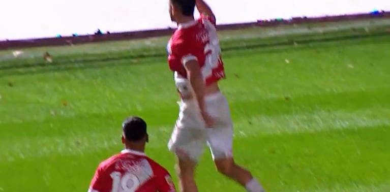 Gol de Argentinos Juniors frente a Instituto. La Gloria pierde 1 a 0 en La Paternal.