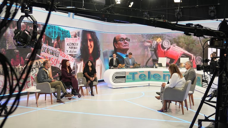 La familia de Alexa, en el piso de Telenoche en la antesala del juicio contra Oscar González