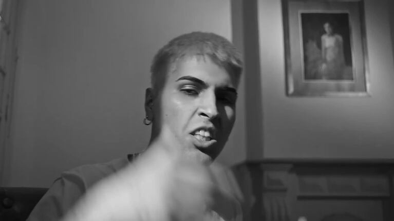 El Negro Videla se animó y apostó por el rap