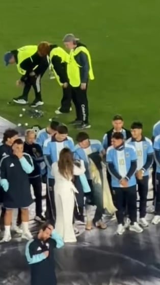 Giay se quedó con el poncho de La Sole