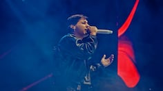 DesaKTa2 estreno "Tinta 90", lo nuevo de Joaco Martín desde la Plaza de la Música