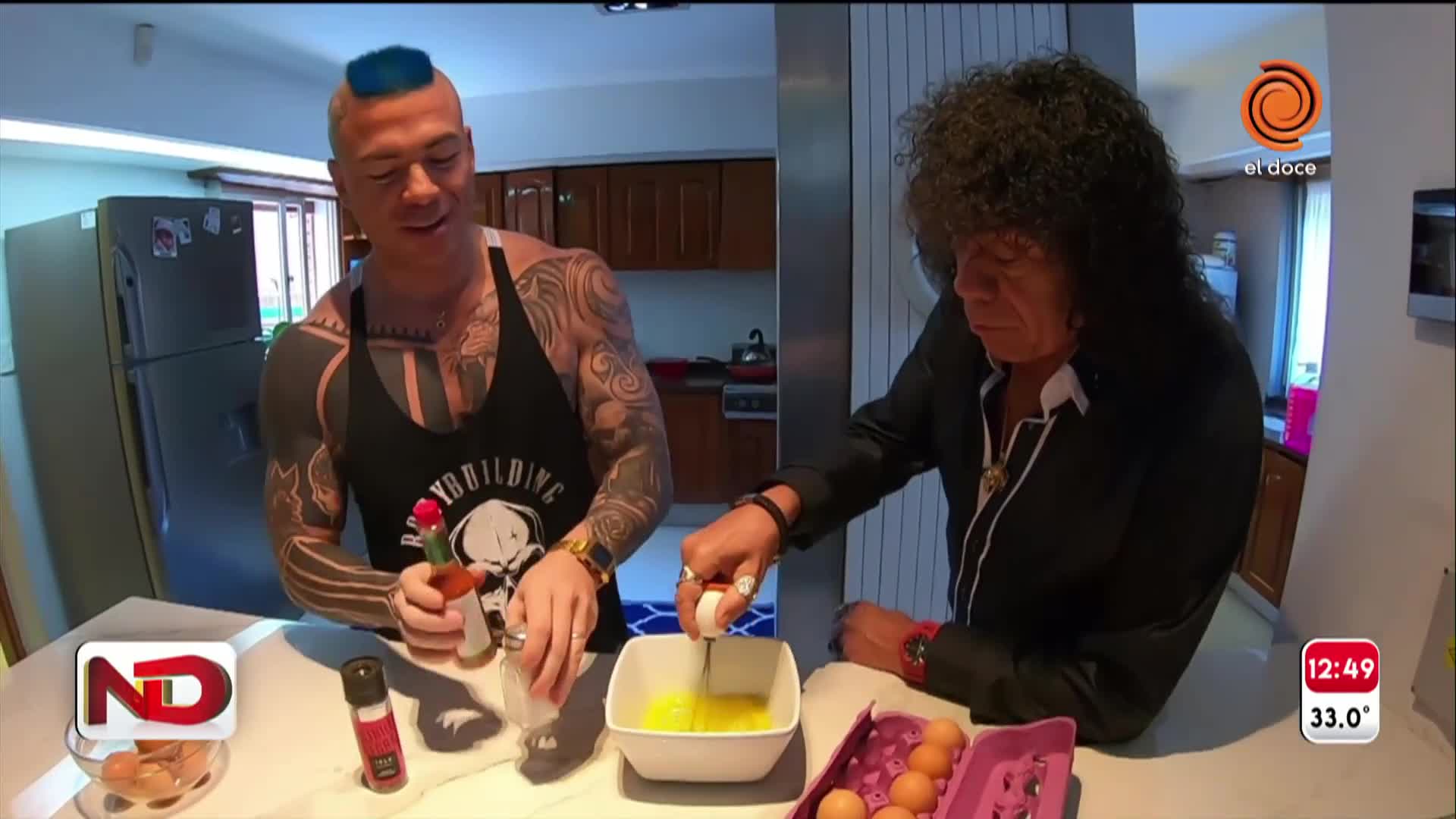 La Mona y el Carli cocinaron un omelette