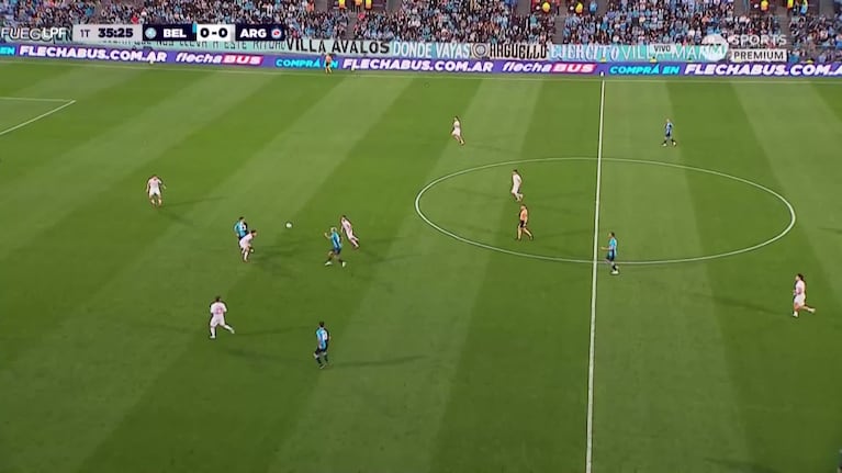 Video: la acción por la que el Mudo Vázquez vio la roja ante Argentinos Junios
