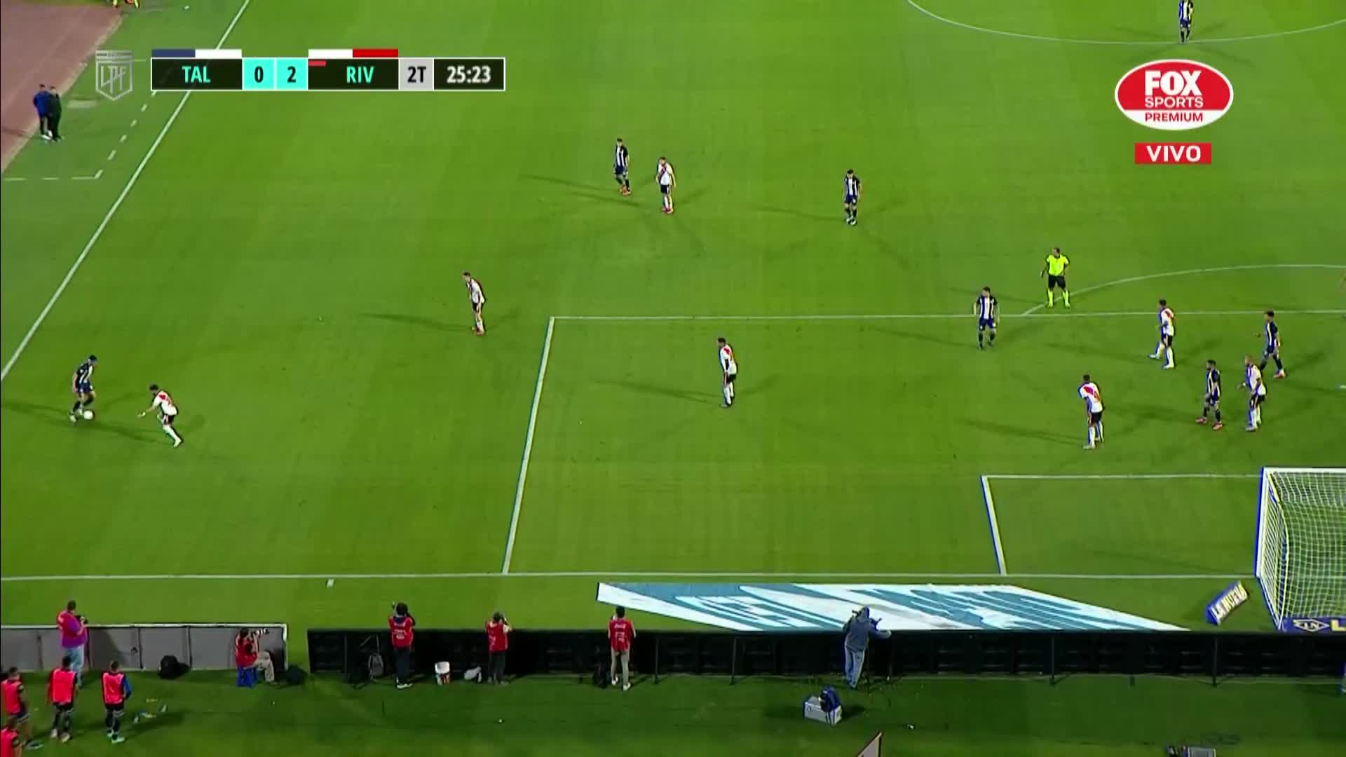 Jugadón de Álvarez y definición de Romero para el 2-0 de River