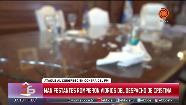 CFK mostró cómo destruyeron su despacho
