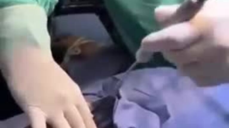 Charlotte Caniggia se grabó en el quirófano
