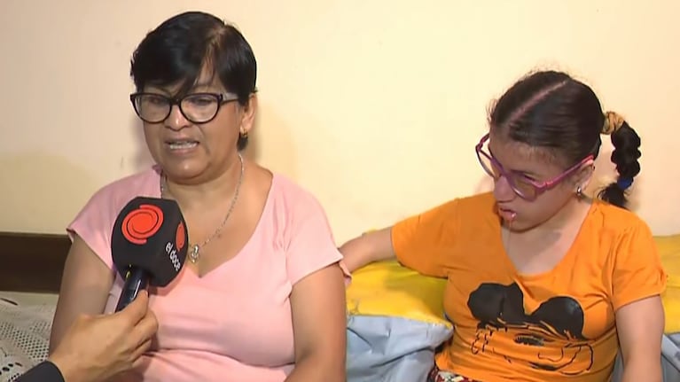 Nació prematura extrema, pasó 4 meses en incubadora y piden ayuda para hacerle un tratamiento en Ecuador
