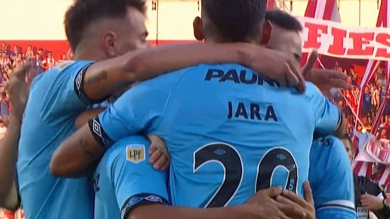 El golazo de Uvita Fernández y el 1 a 0 de Belgrano en la primera jugada ante Unión