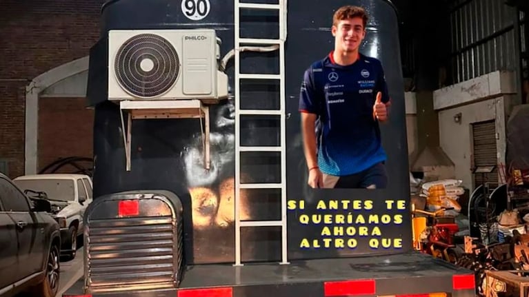 Un grupo amigos cordobeses viajan en motorhome a Brasil para ver a Colapinto