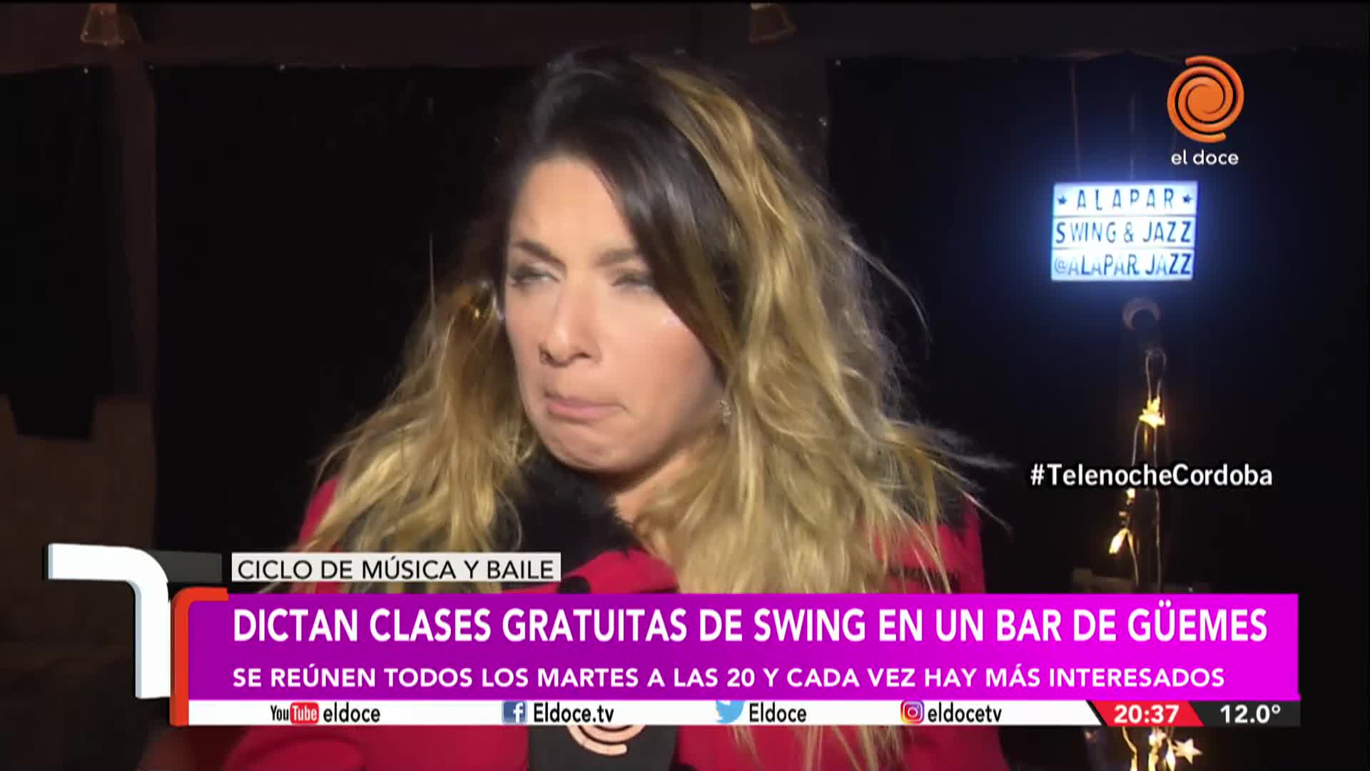 Mujeres y hombres se juntan a bailar swing en un bar de Güemes