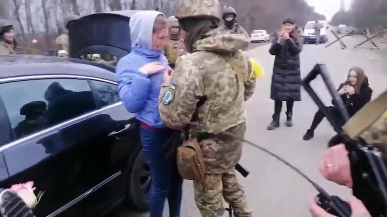 Un soldado ucraniano le pidió casamiento a su pareja