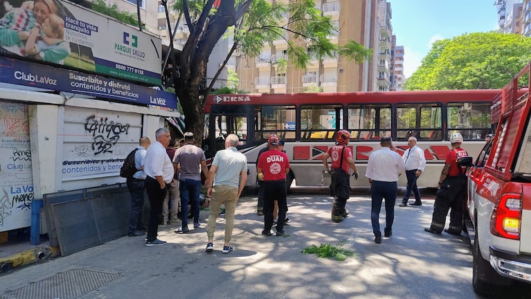 Testigos relataron cómo fue el accidente del colectivo en la Chacabuco