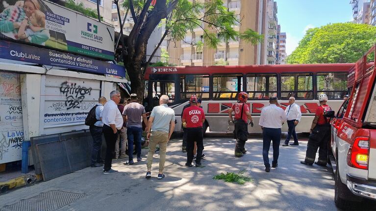 Testigos relataron cómo fue el accidente del colectivo en la Chacabuco