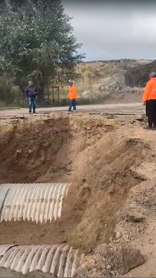 El socavón que cortó el tránsito en Altas Cumbres