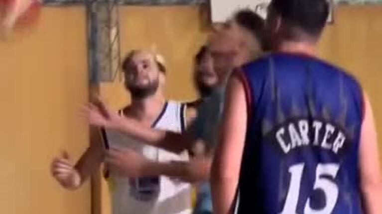 La pasión de Ulises Bueno por el básquet