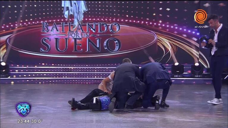Bailando 2018: Facu Mazzei se desmayó en vivo