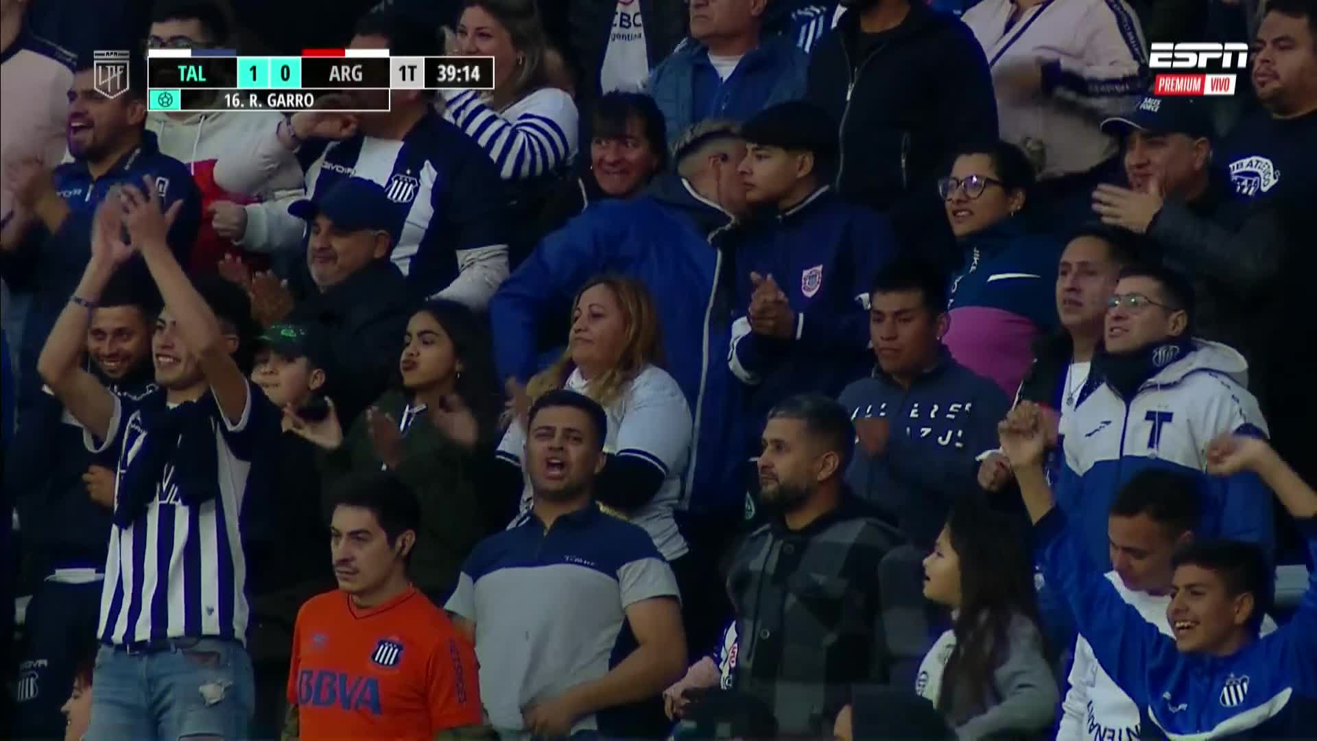 Otro golazo de Garro en Talleres